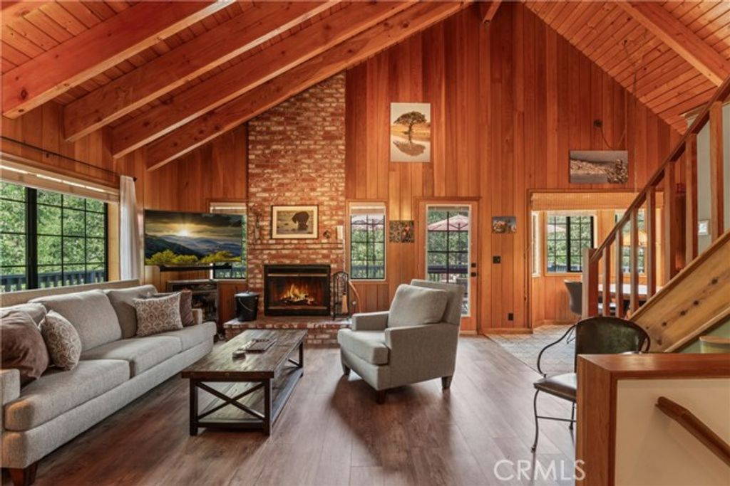 1364 Toronto Drive, Lake Arrowhead, CA 92352