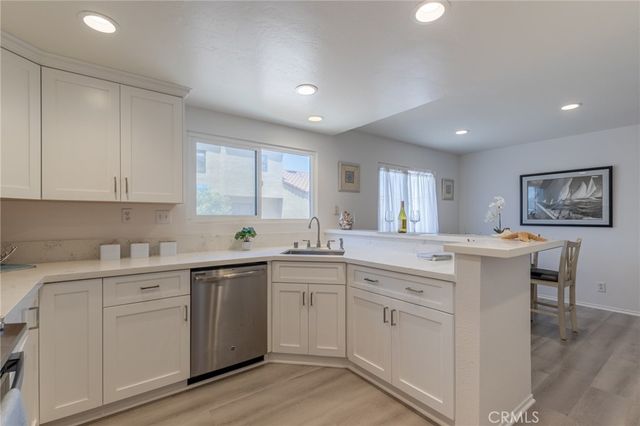 16456 Germain 223, Huntington Beach, CA 92649