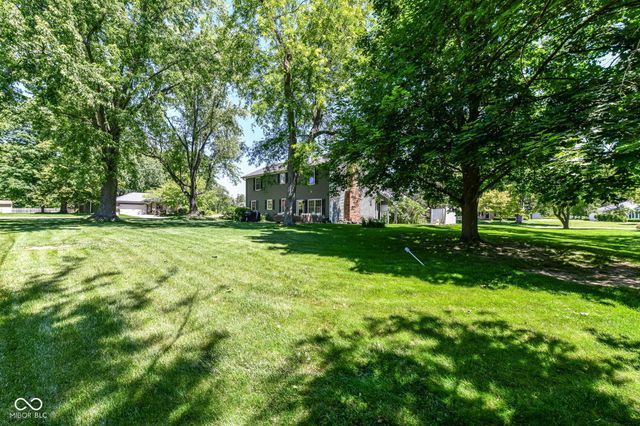 485 Meadowview Court, Carmel, IN 46032