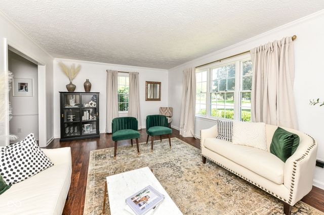 485 Meadowview Court, Carmel, IN 46032