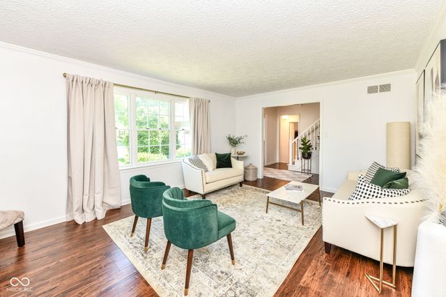 485 Meadowview Court, Carmel, IN 46032