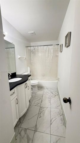 3433 NW 44th Street 203, Oakland Park, FL 33309