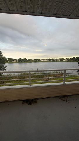 3433 NW 44th Street 203, Oakland Park, FL 33309