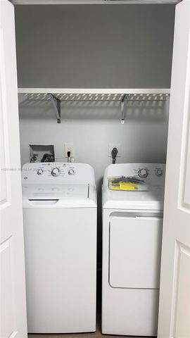 3433 NW 44th Street 203, Oakland Park, FL 33309