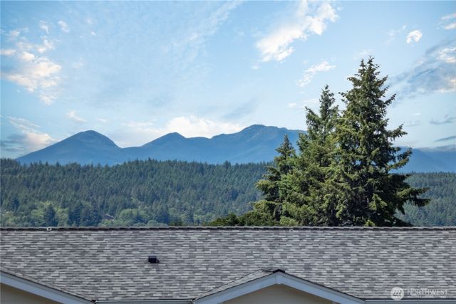 18412 11th Avenue NE, Poulsbo, WA 98370