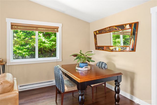 18412 11th Avenue NE, Poulsbo, WA 98370