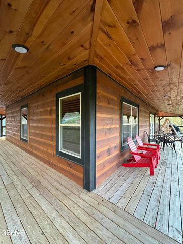 3305 Red Wolfe Road, Sevierville, TN 37862