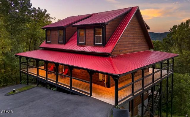 3305 Red Wolfe Road, Sevierville, TN 37862