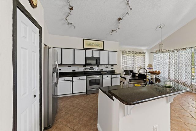 3840 BECONTREE PLACE, Oviedo, FL 32765