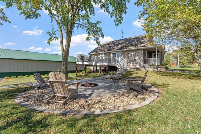 53995 280th Avenue, Pine Island, MN 55963