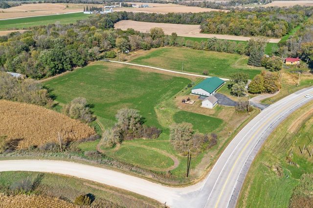 53995 280th Avenue, Pine Island, MN 55963