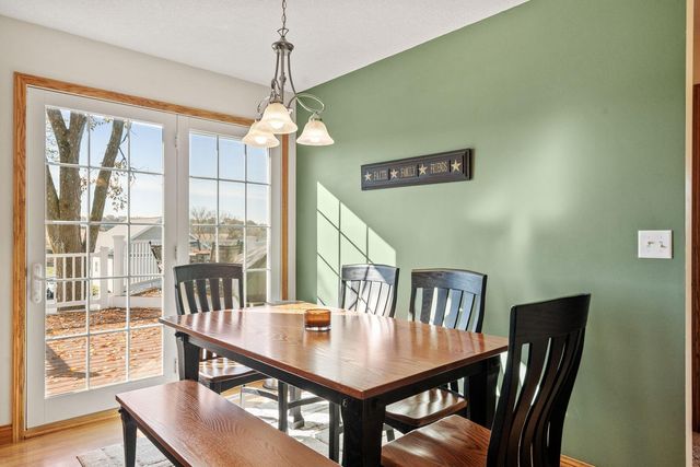 53995 280th Avenue, Pine Island, MN 55963