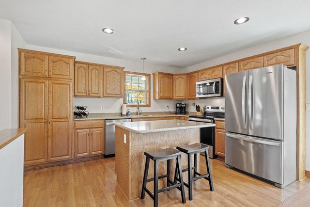 53995 280th Avenue, Pine Island, MN 55963