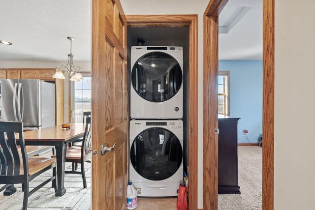 53995 280th Avenue, Pine Island, MN 55963