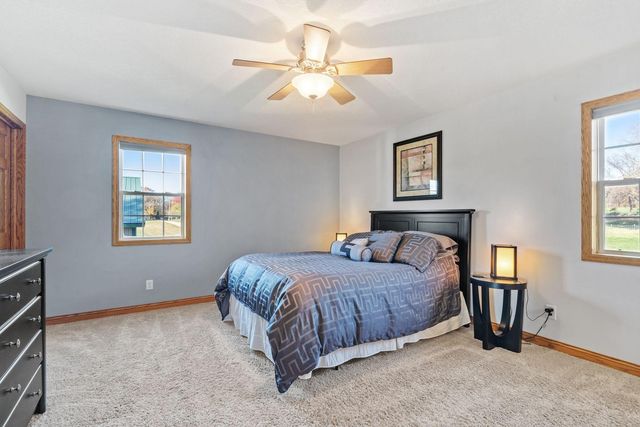 53995 280th Avenue, Pine Island, MN 55963