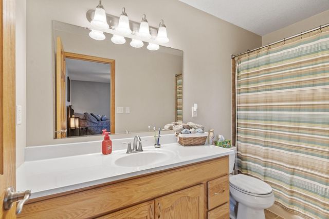 53995 280th Avenue, Pine Island, MN 55963