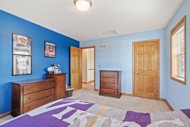 53995 280th Avenue, Pine Island, MN 55963