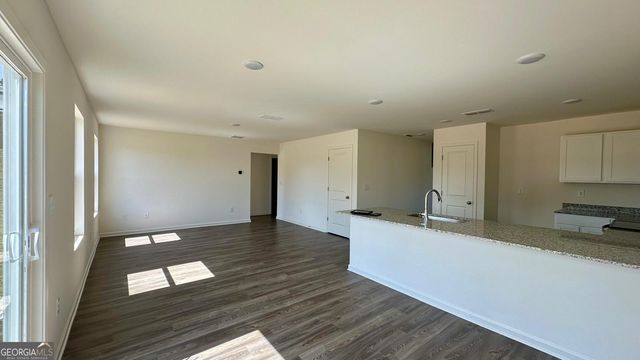 508 Liberty Hall Drive, Bonaire, GA 31005