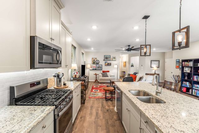 6042 Blackberry Ridge Ln, Hermitage, TN 37076