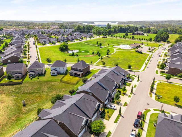 6042 Blackberry Ridge Ln, Hermitage, TN 37076