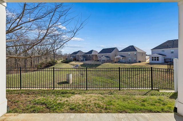 6042 Blackberry Ridge Ln, Hermitage, TN 37076
