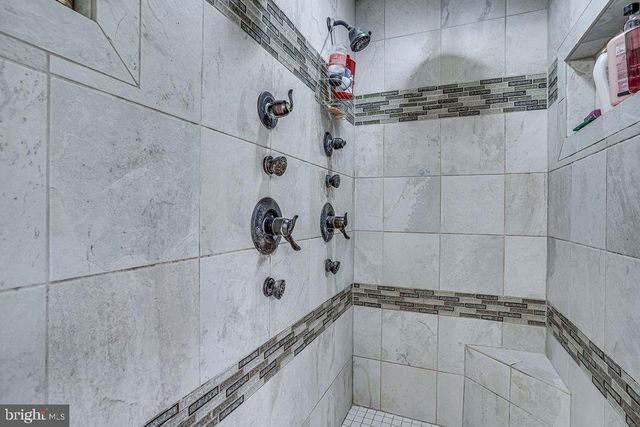 2016 JENNINGS ST, Woodbridge, VA 22191