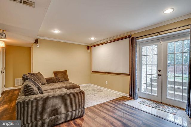 2016 JENNINGS ST, Woodbridge, VA 22191