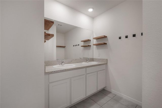 17042 OVAL RUM DRIVE, Wimauma, FL 33598