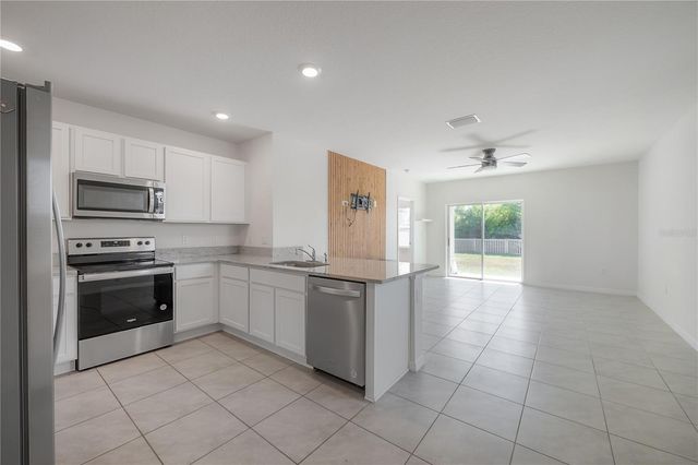 17042 OVAL RUM DRIVE, Wimauma, FL 33598
