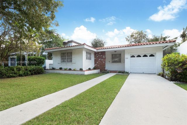 536 Minorca Ave, Coral Gables, FL 33134