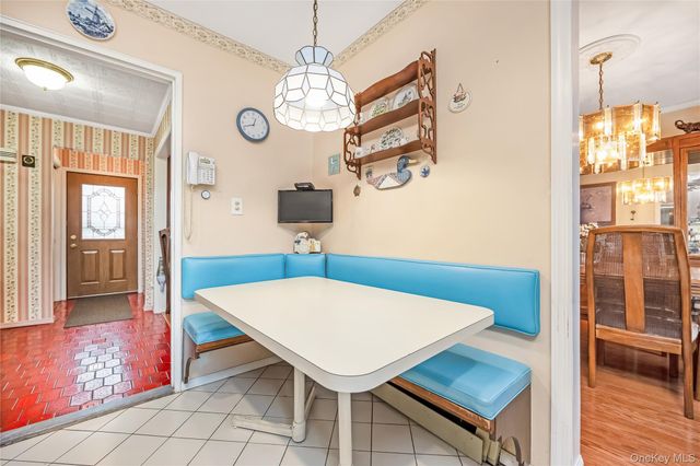 49 Amherst Drive, Massapequa, NY 11758