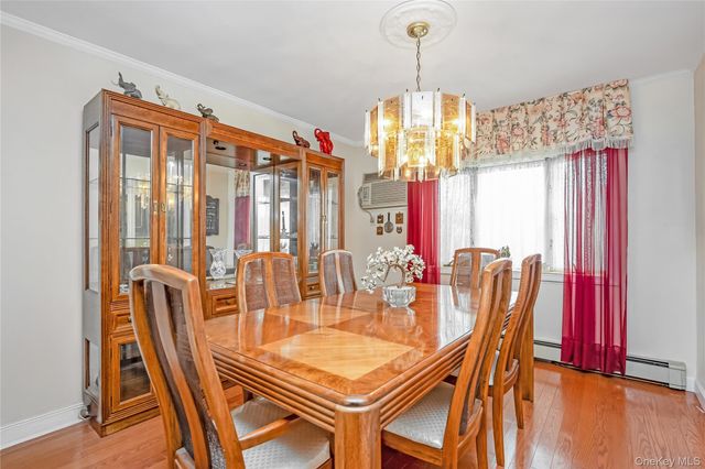 49 Amherst Drive, Massapequa, NY 11758