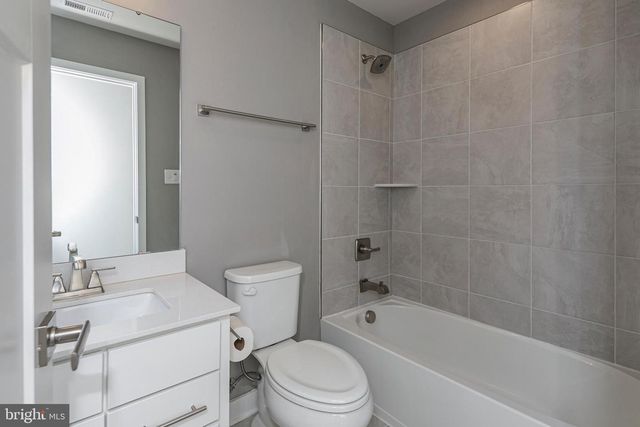 2410 LENOX DR, Lawrence Township, NJ 08648