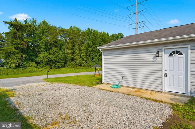 650 FIELD RD, Lusby, MD 20657