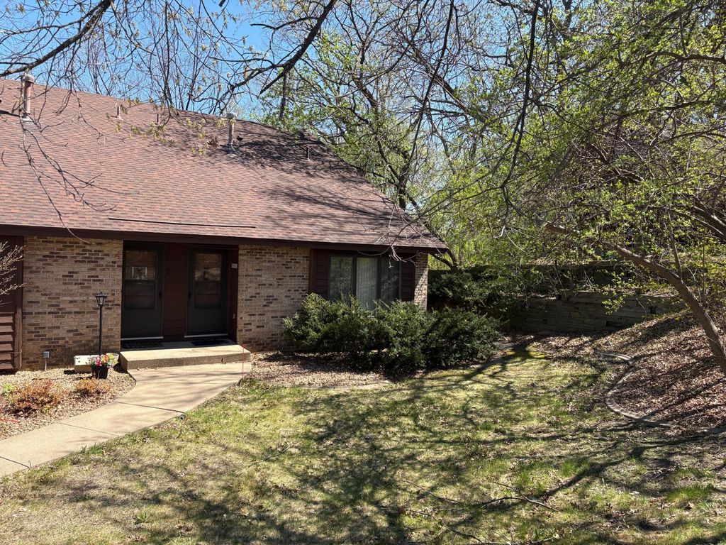 3904 Rahn Road, Eagan, MN 55122 — exterior