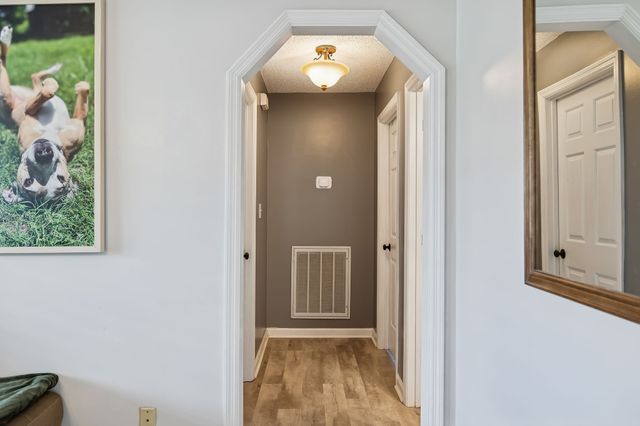 2755 Greens Mill Rd, Columbia, TN 38401