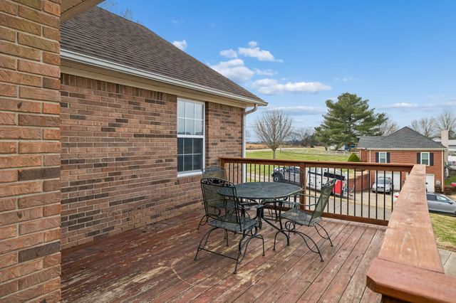 2755 Greens Mill Rd, Columbia, TN 38401