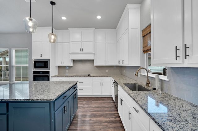 1565 Lizzie Lane, Burleson, TX 76028