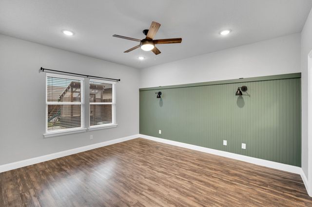 1565 Lizzie Lane, Burleson, TX 76028