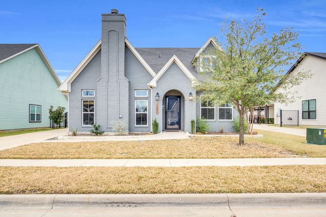 1565 Lizzie Lane, Burleson, TX 76028