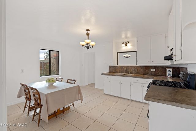 3317 N Geronimo Avenue, Tucson, AZ 85705