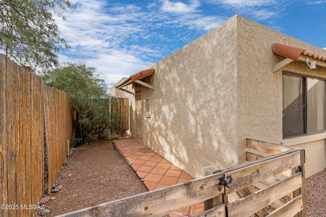 3317 N Geronimo Avenue, Tucson, AZ 85705