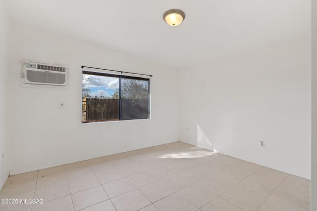 3317 N Geronimo Avenue, Tucson, AZ 85705