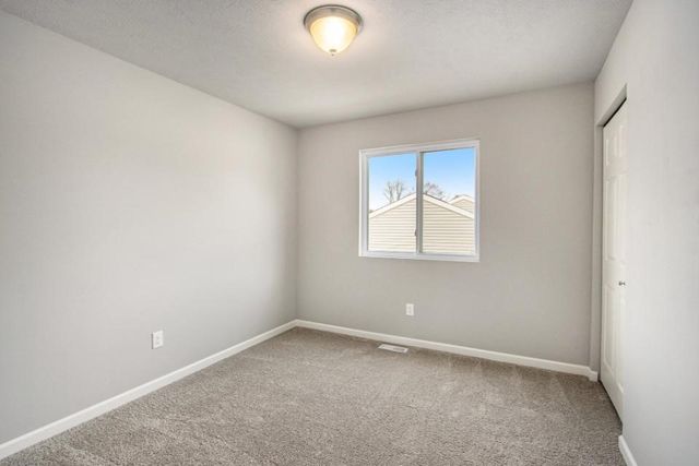 71438 Sophie Road, Edwardsburg, MI 49112