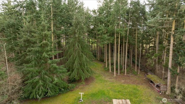 2295 Wellman Place, Oak Harbor, WA 98277