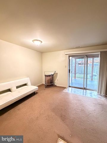 1463 MOBLEY CT, Frederick, MD 21701