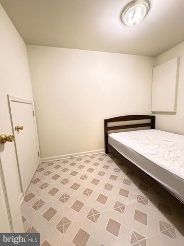 1463 MOBLEY CT, Frederick, MD 21701