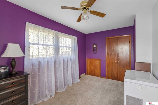 2103 Lindyview Lane, Bellevue, NE 68005