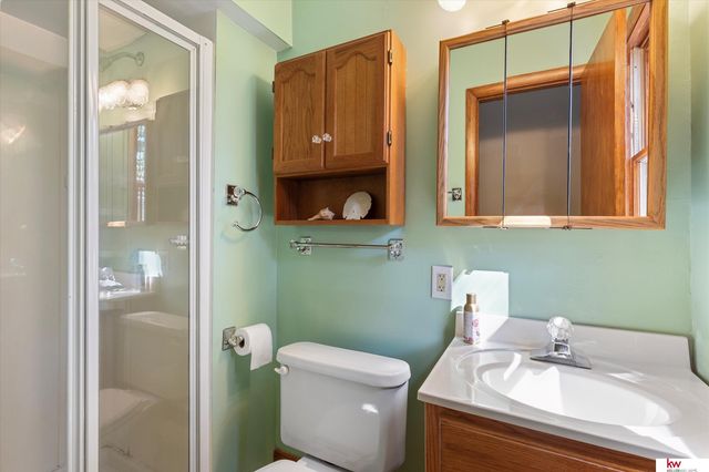 2103 Lindyview Lane, Bellevue, NE 68005