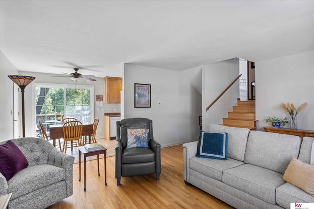 2103 Lindyview Lane, Bellevue, NE 68005